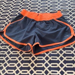 ⭐️ 4/$20 Champion duo dry shorts sz s